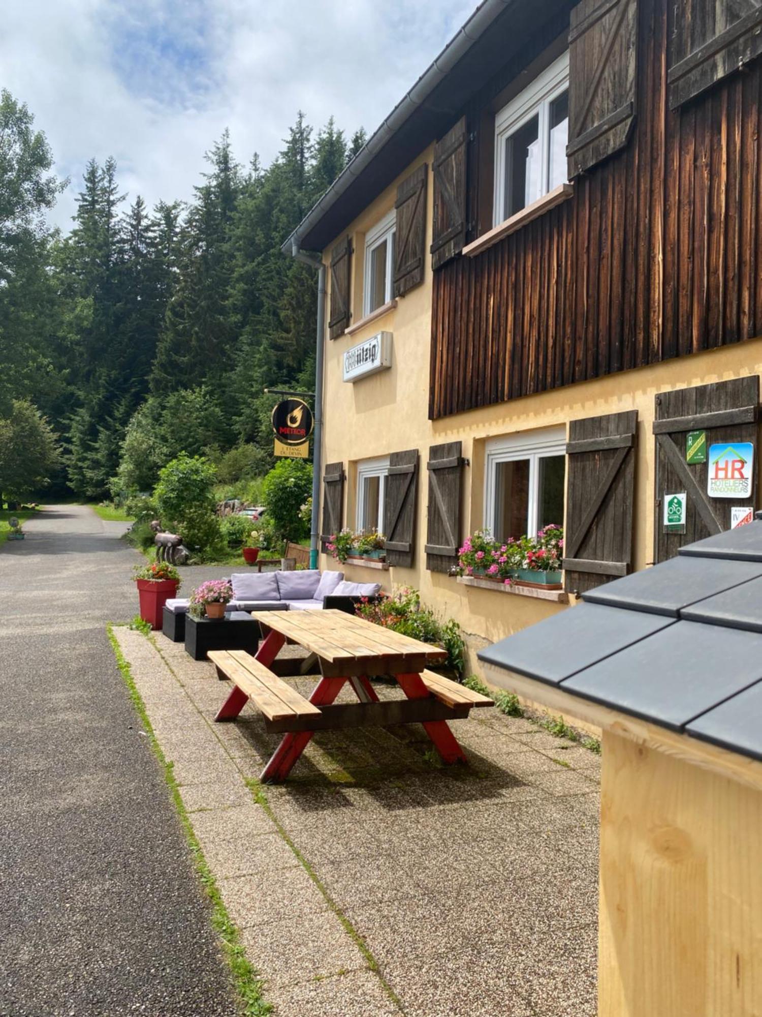 Auberge De L'Etang Du Devin 라푸르트로이 외부 사진
